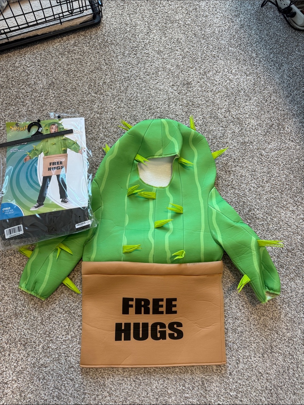 Halloween Green Cactus 'Free Hugs' Costume Top with Brown Pot